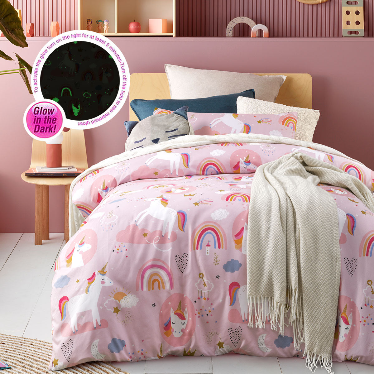 Dream Big Glow in the Dark Quilt Cover Set