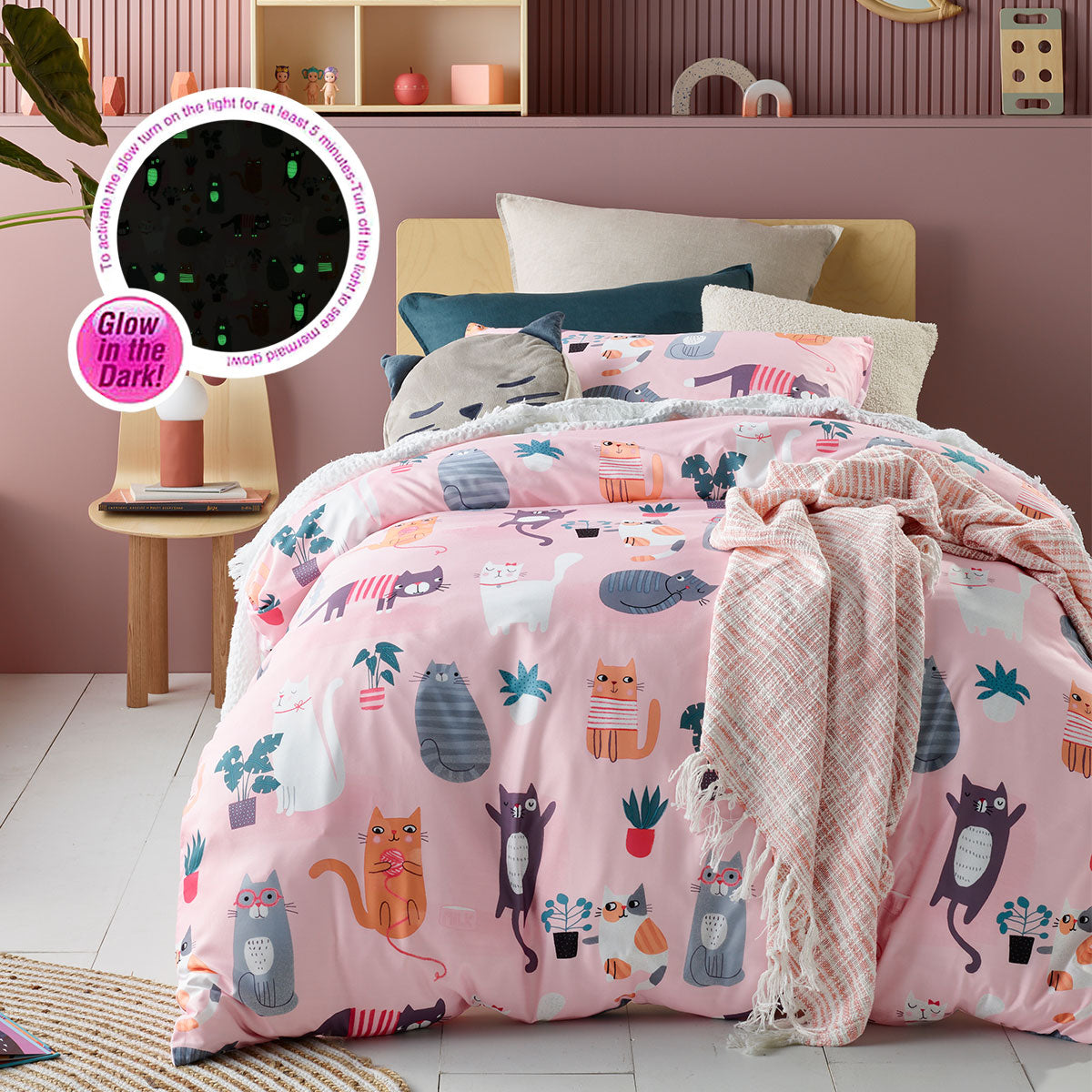 Miaow Glow in the Dark Quilt Cover Set